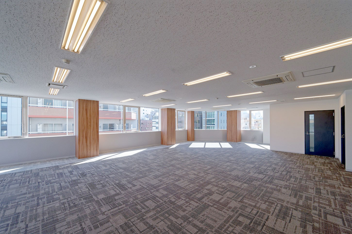 Logran御徒町ビル 8F施工事例